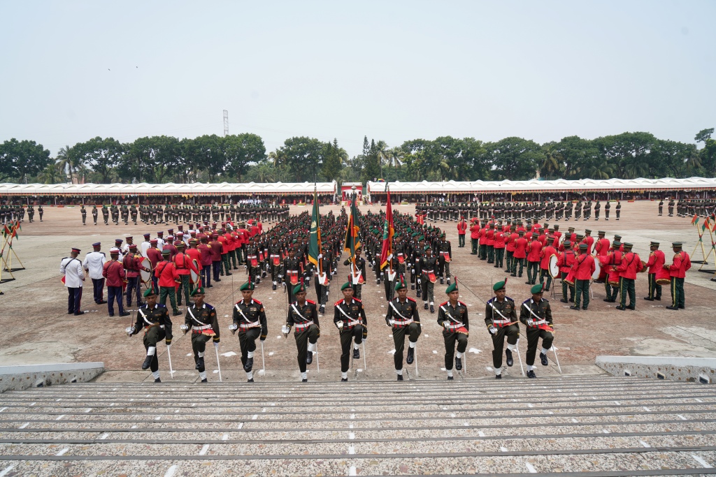 President Parade of 86 BMA Long Course