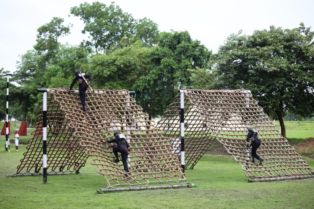 Inter Company Assault Course Competition - Winter Term 2023