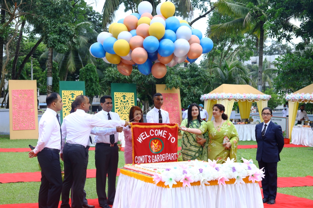 Garden Party of 82 BMA Long Course, 78 DSSC (AMC) & 65 DSSC (ADC) and 57 BMA Special Course